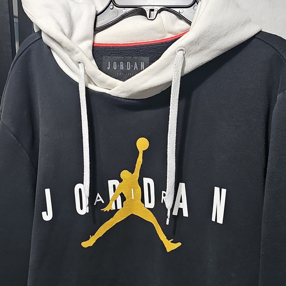 Jordan Black and White Hoodie with Gold Logo Size L - Picture 3 of 8